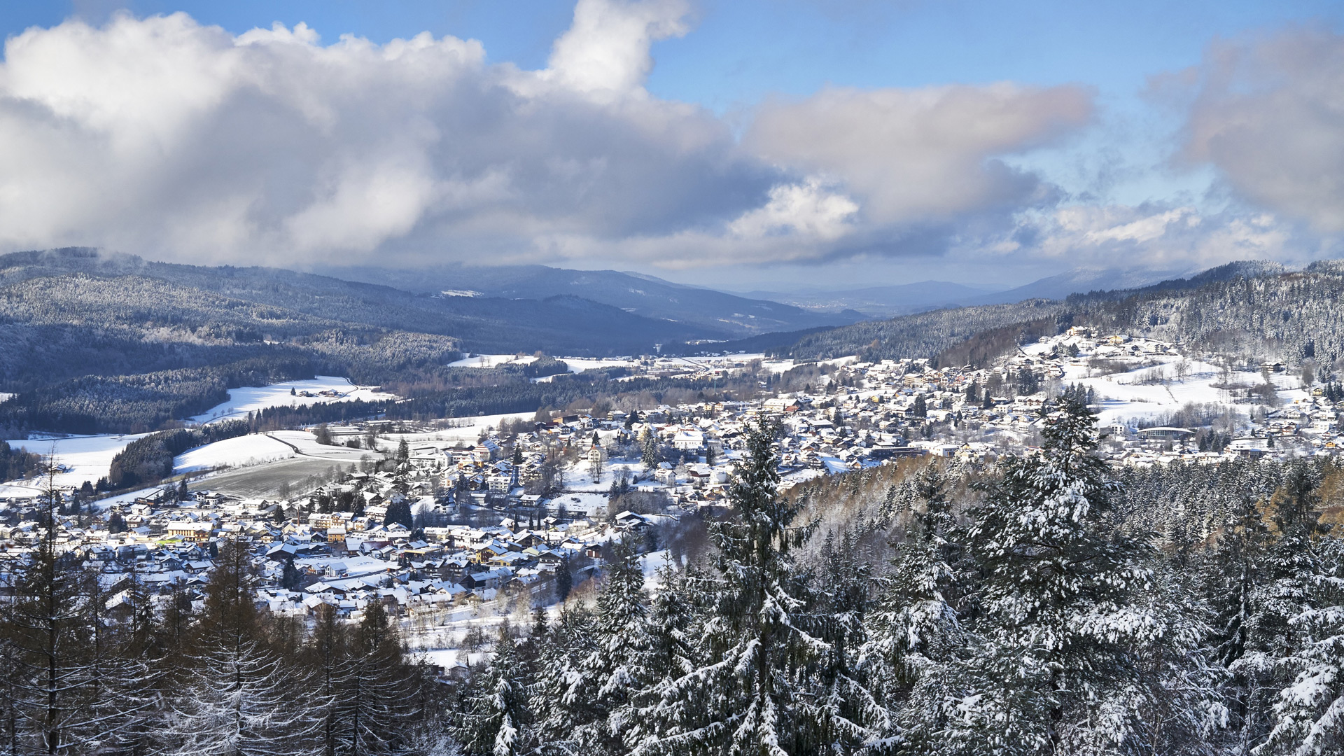 Winterurlaub Ferienregion Bodenmais Königchalets Bayern